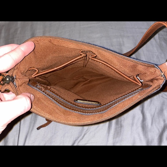 Rossetti Crossbody ☆ - Picture 3 of 3